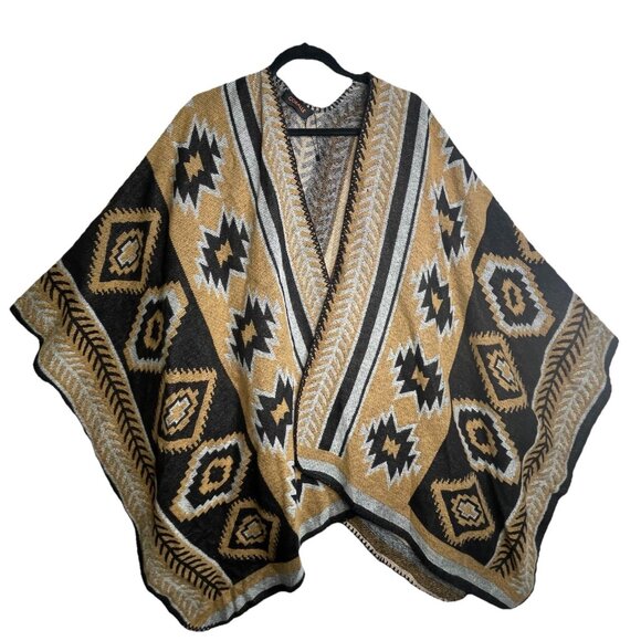 Corralle Poncho One Size Fits All Southwestern Aztec Western Style Lightweight - Picture 1 of 13